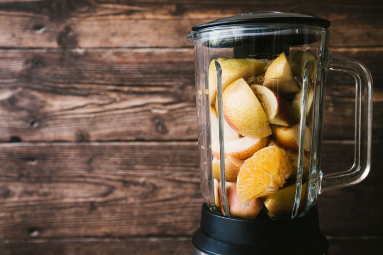 Can I Use a Blender instead of Food Processor? How to Do so