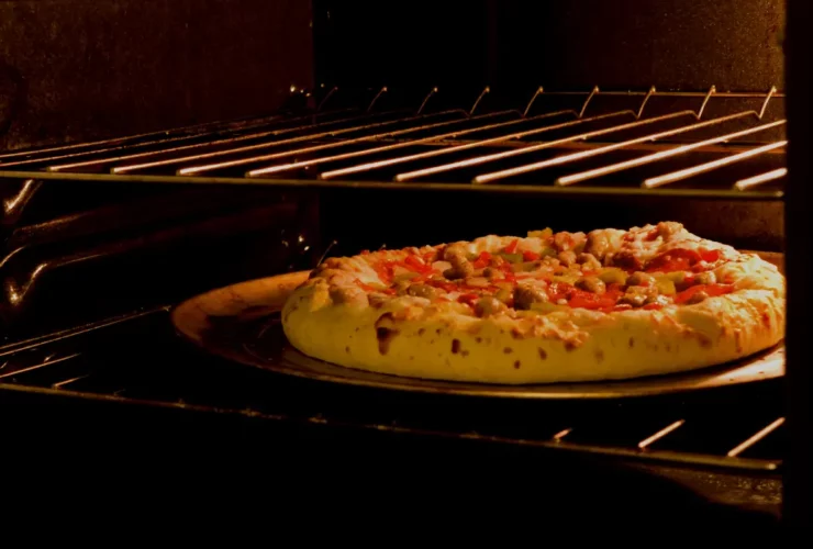 how to reheat pizza in toaster oven done