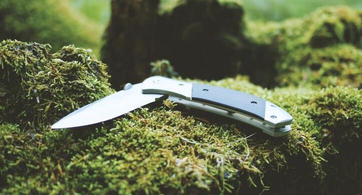 Best-Sharpening-Angle-for-Hunting-Knife.